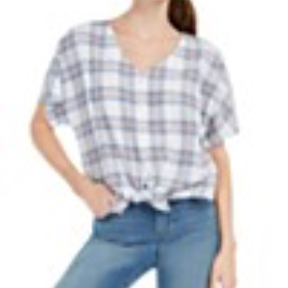 CLEARANCE!!   Style & Co. Tie-front Top